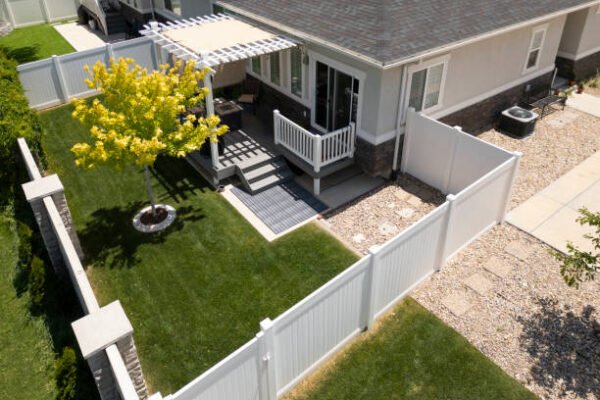 How Often Should You Replace or Repair a Fence? Replace or Repair a Fence