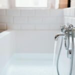 Therapeutic Benefits of Hot Baths for Seniors